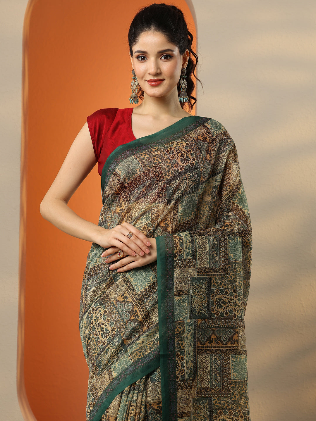  Green Printed Silk Blend Saree With Unstitched Blouse Piece 