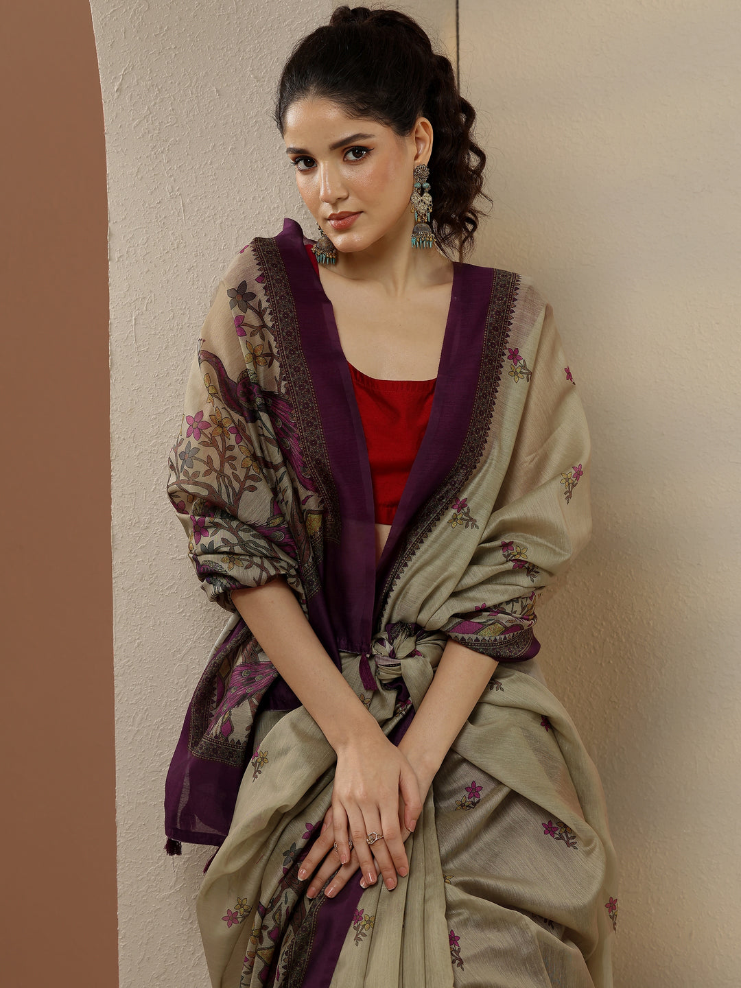  Beige Printed Silk Blend Saree With Unstitched Blouse Piece 