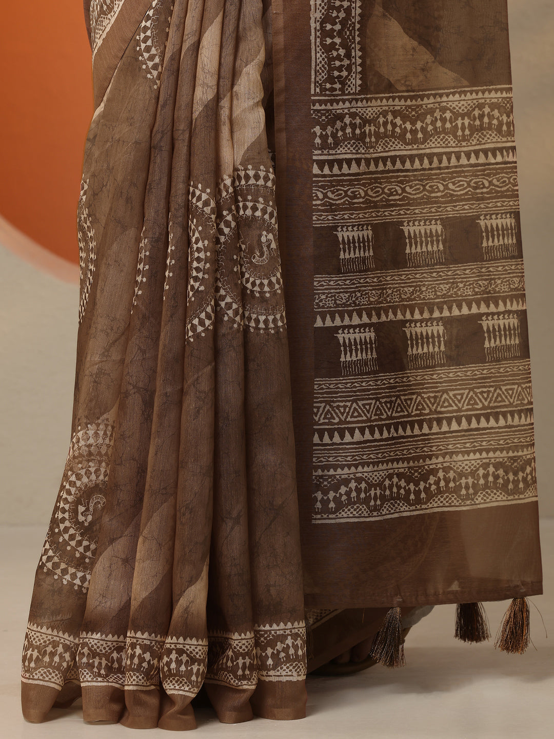  Brown Printed Silk Blend Saree With Unstitched Blouse Picece 
