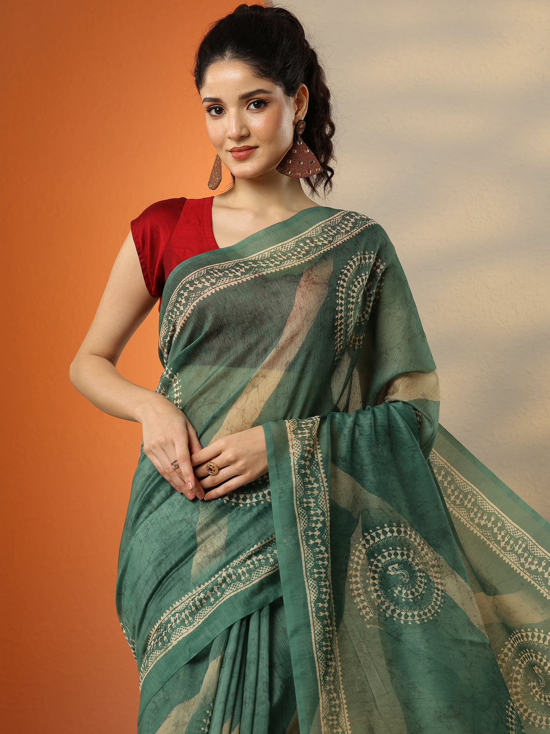  Green Printed Silk Blend Saree With Unstitched Blouse Piece 