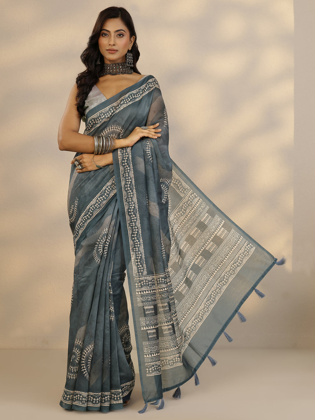  Blue Printed Silk Blend Saree With Unstitched Blouse Picece 