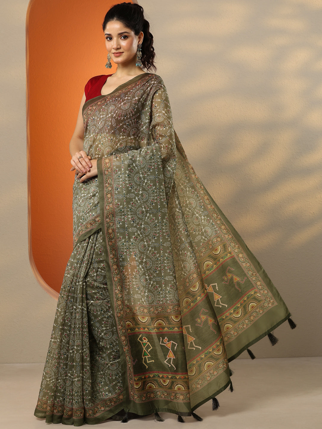  Green Printed Silk Blend Saree With Unstitched Blouse Piece 
