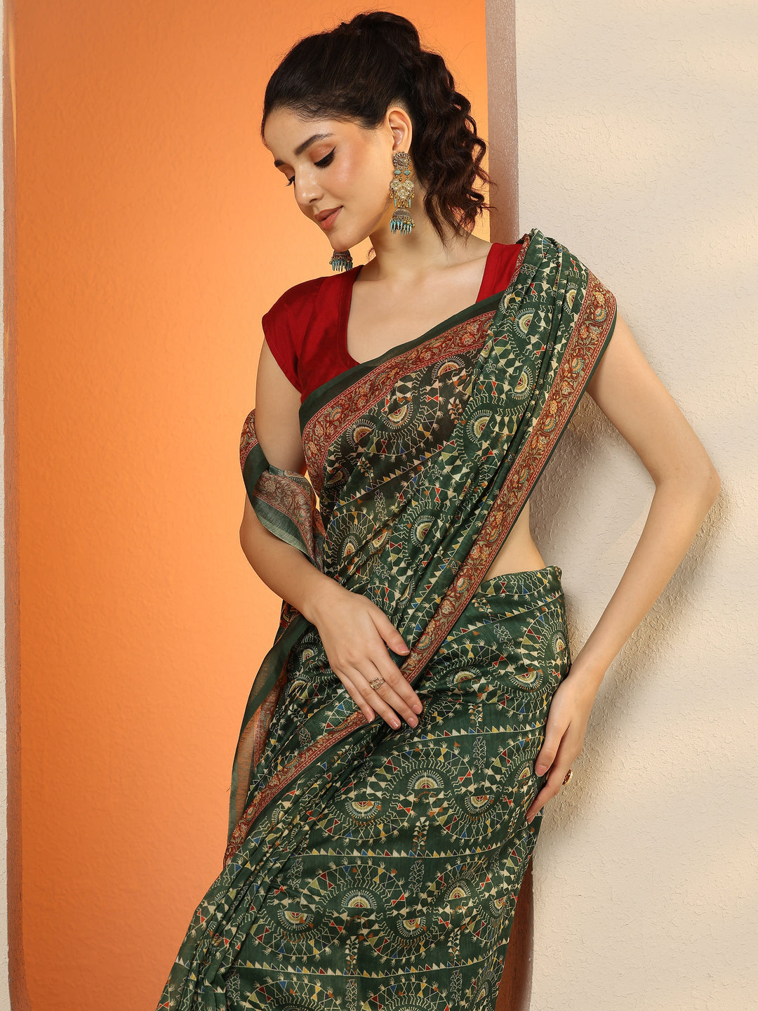  Green Printed Silk Blend Saree With Unstitched Blouse Piece 
