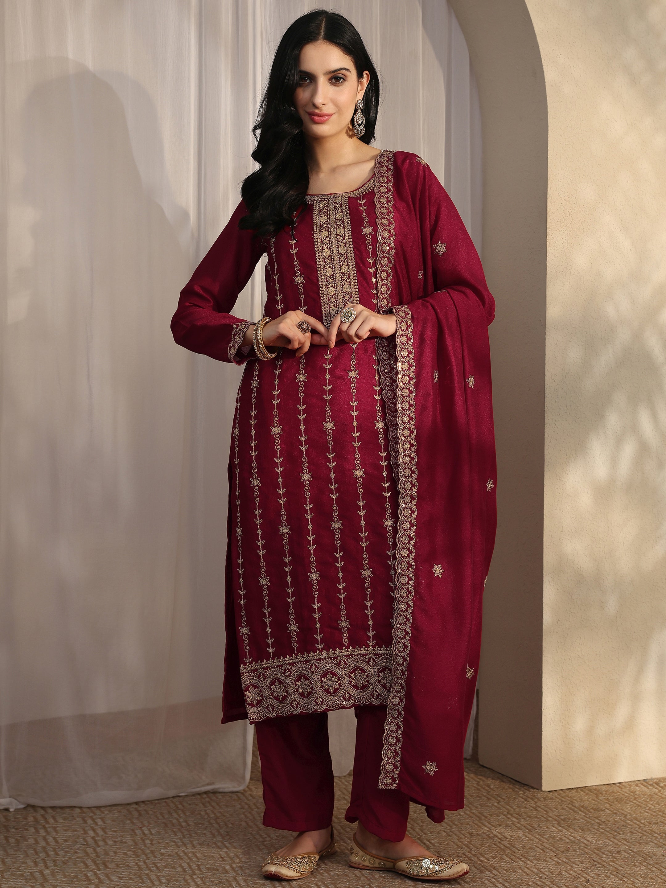 libas Red Embroidered Silk Blend Straight Suit Set With Dupatta-picture-26