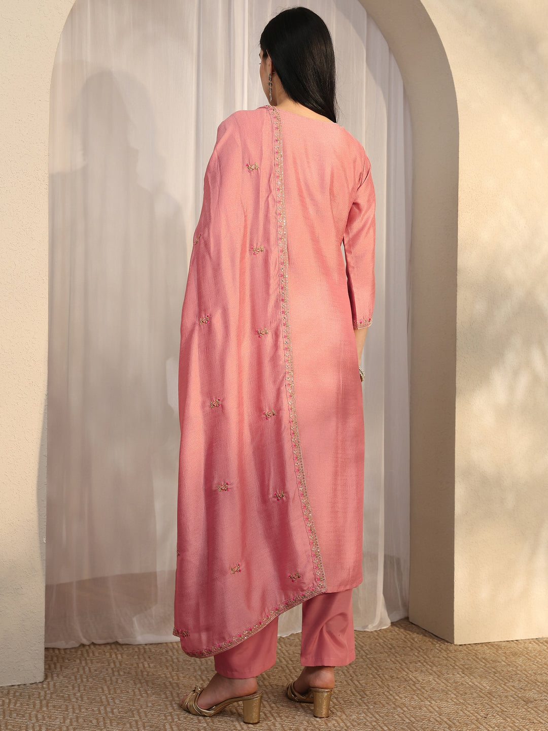  Peach Embroidered Silk Blend Straight Suit Set With Dupatta 