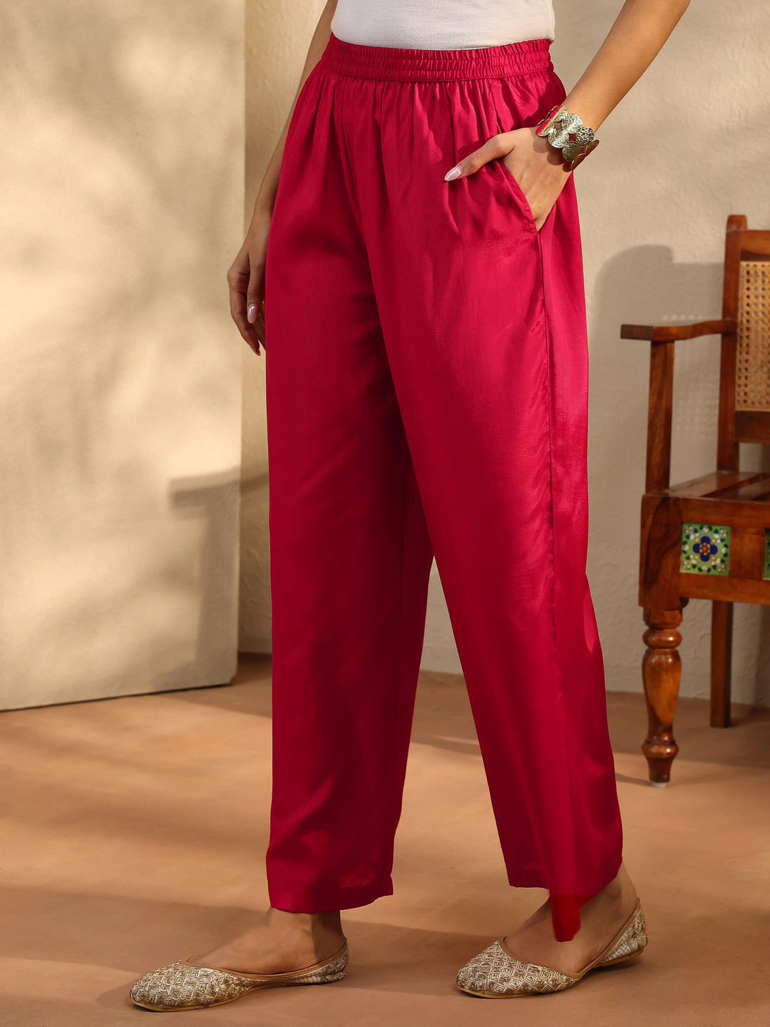  Libas Art Red Printed Crepe Straight Suit Set With Dupatta 