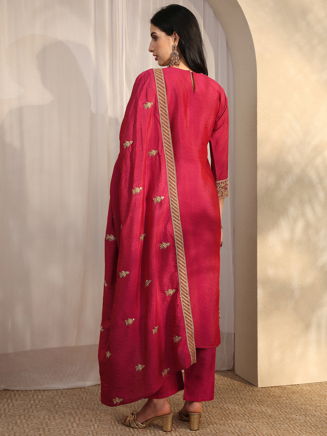  Pink Embroidered Silk Blend Straight Suit Set With Dupatta 