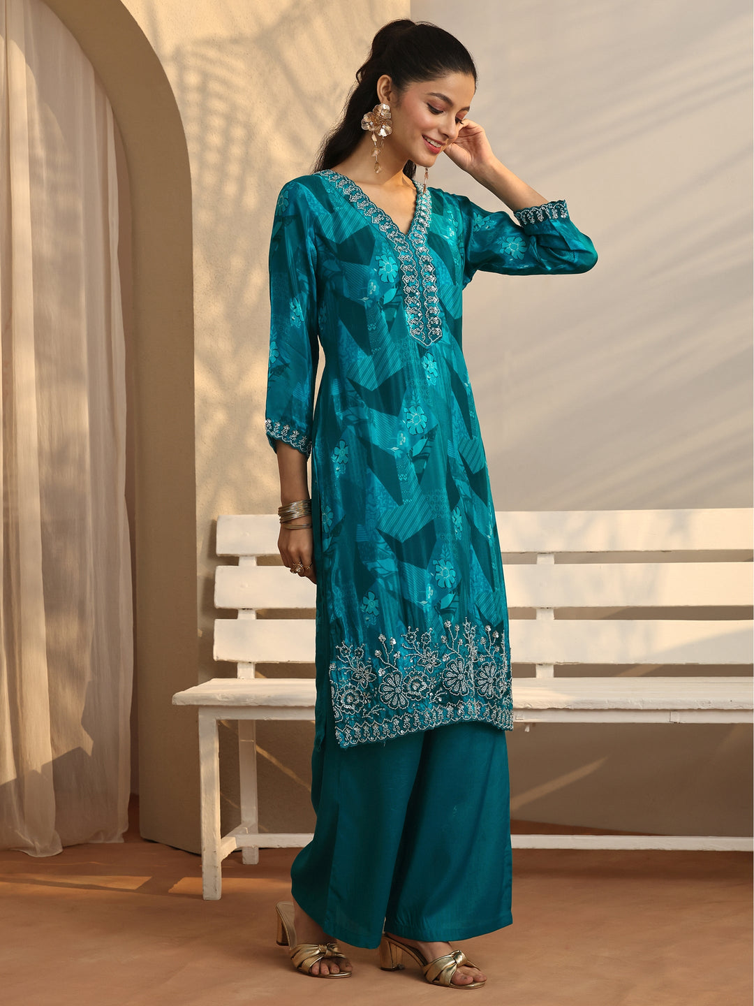  Libas Art Blue Printed Silk blend Straight Suit Set With Dupatta 