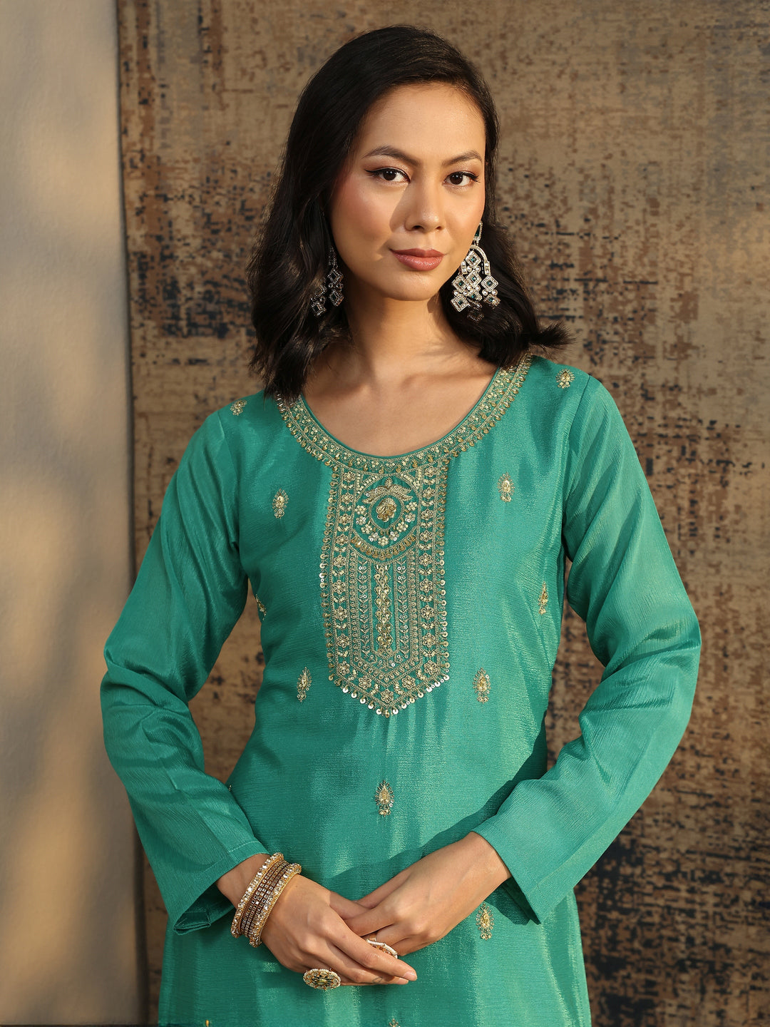  Libas Art Green Embroidered Organza Straight Suit Set With Dupatta 