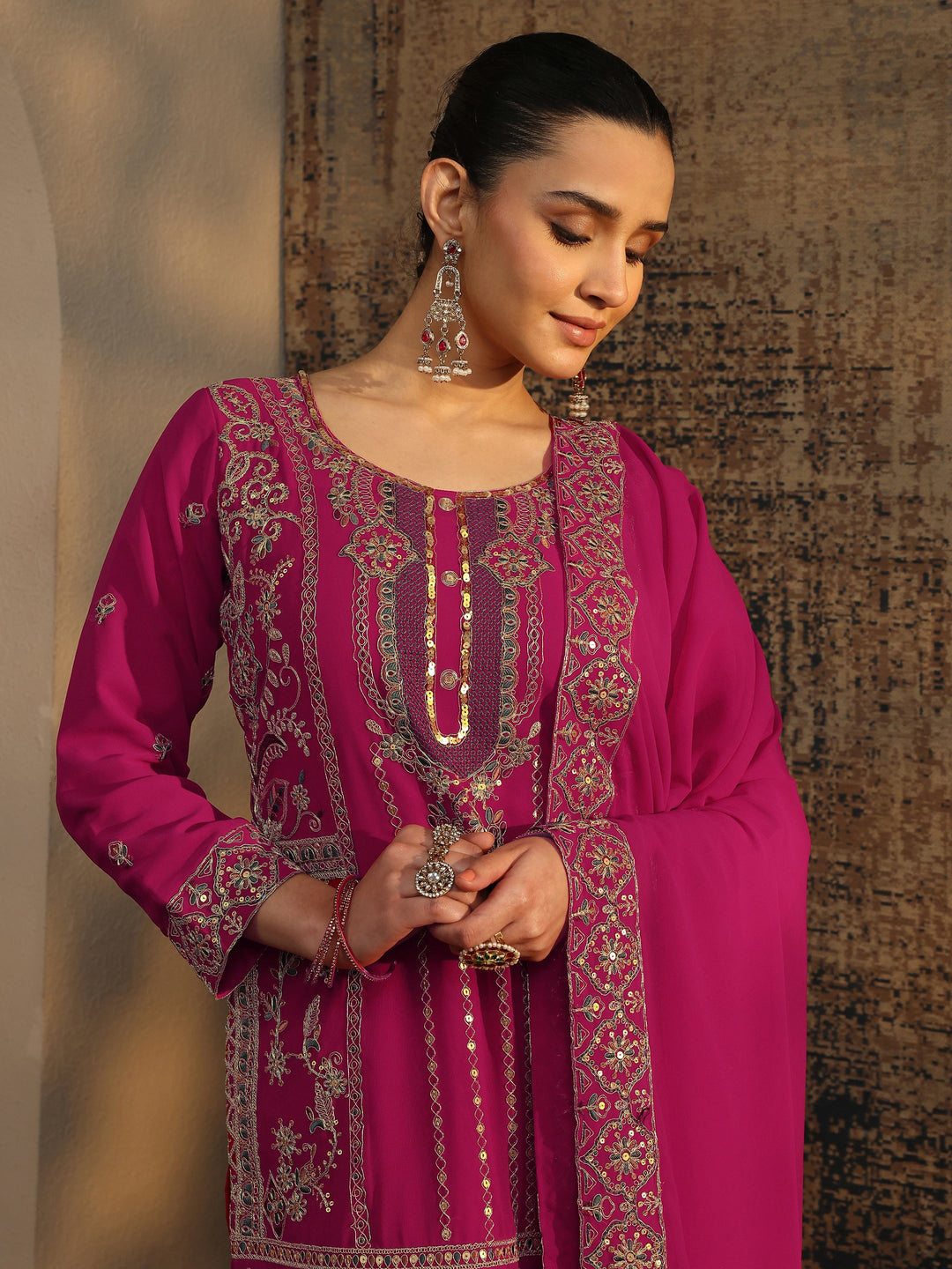  Libas Art Pink Embroidered Chinon Straight Suit Set With Dupatta 