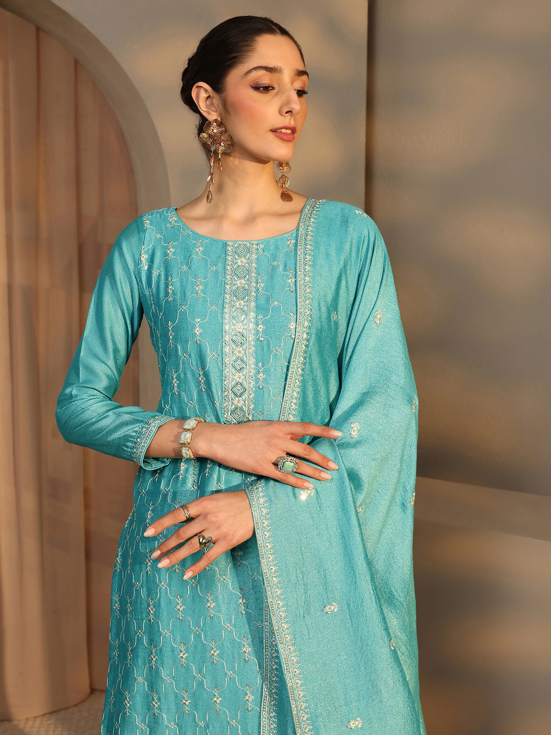  Blue Embroidered Silk Blend Straight Suit Set With Dupatta 