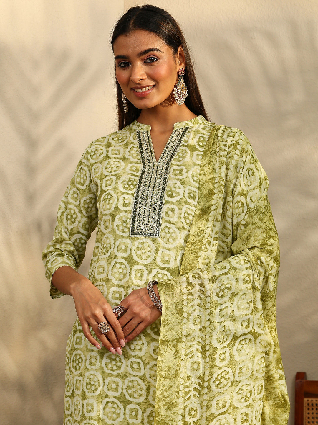  Green Printed Cotton Blend Straight Suit Set With Dupatta 