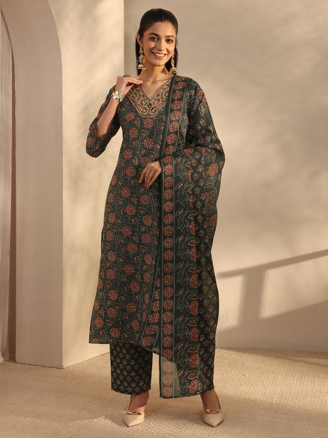  Green Floral Printed Cotton Blend Straight Suits Set With Dupatta 