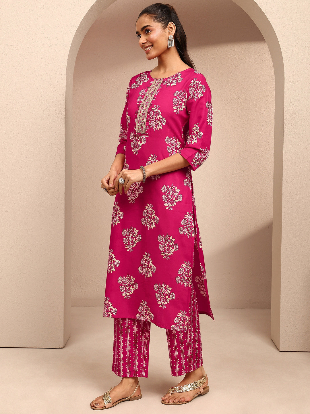  Pink Printed Cotton Blend Straight Suit Set With Dupatta 