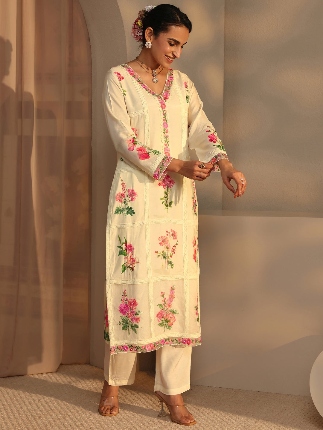  Libas Art Cream Floral Printed Silk Blend Straight Suit Set With Dupatta 