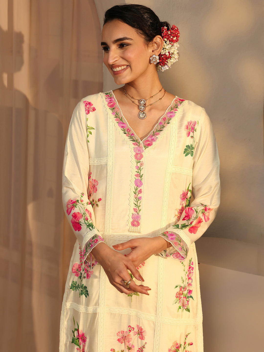  Libas Art Cream Floral Printed Silk Blend Straight Suit Set With Dupatta 