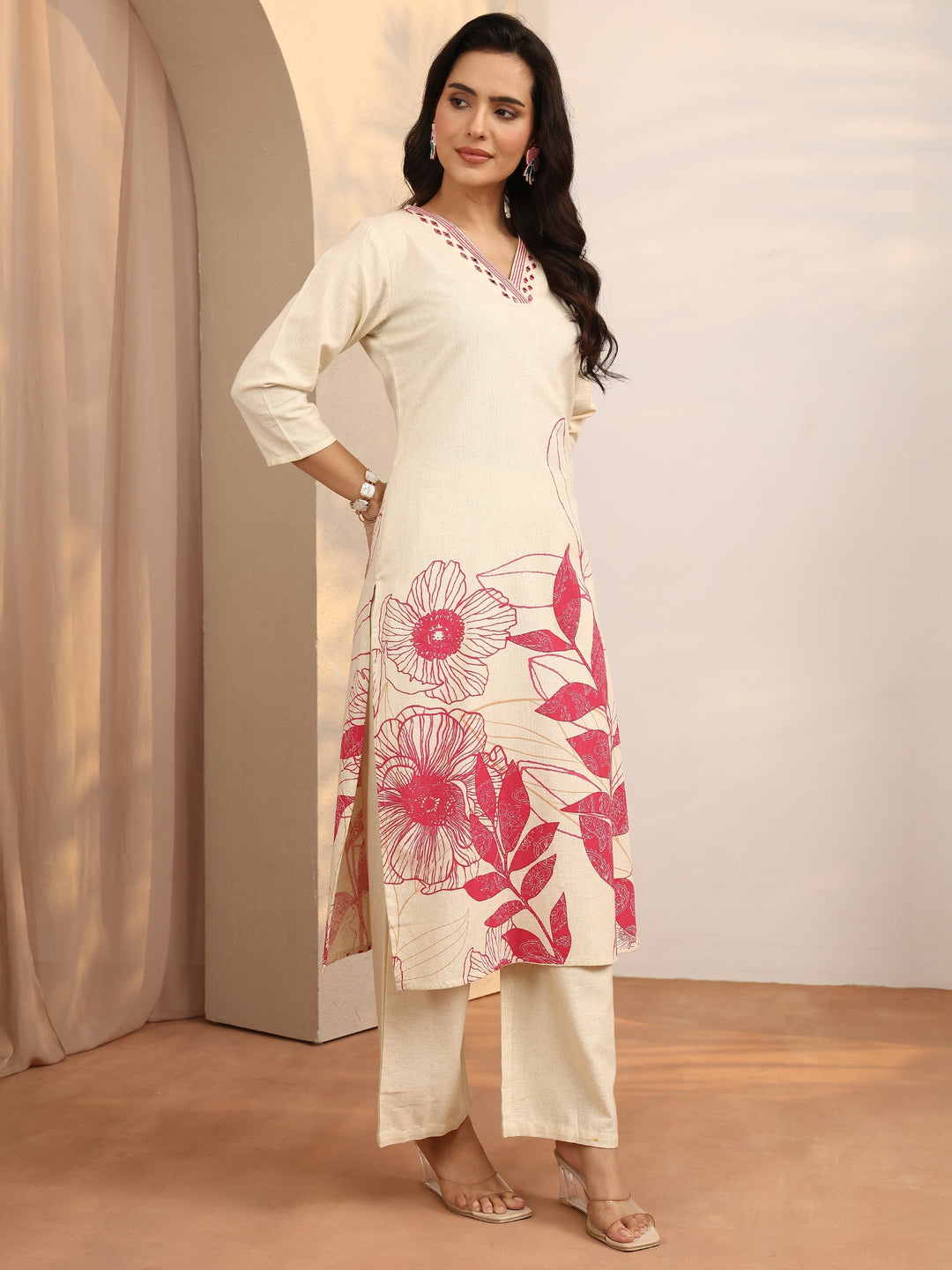  Off White Printed Cotton Blend Straight Kurta Set 
