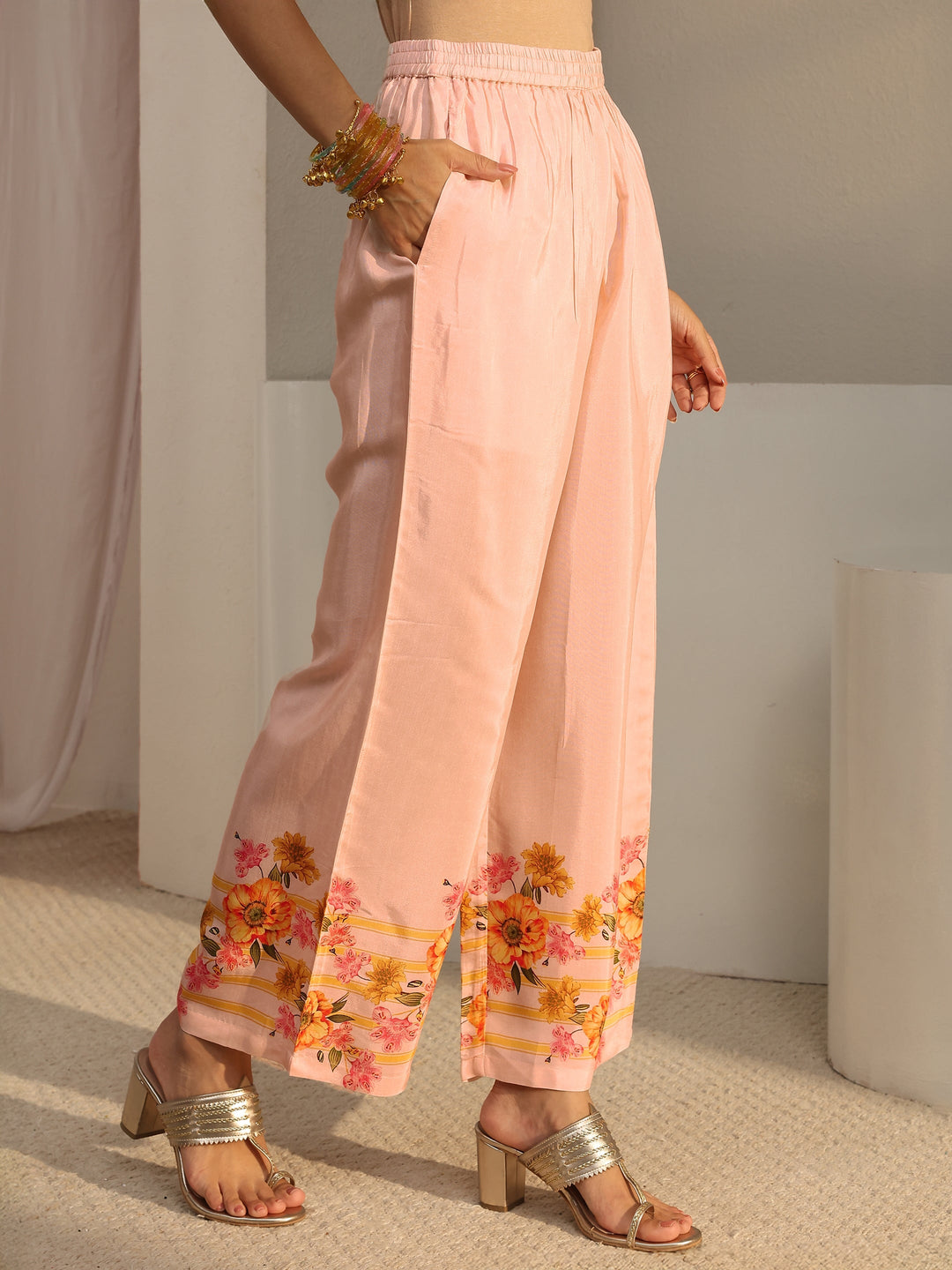  Peach Floral Printed Silk Blend Straight Kurta Set 