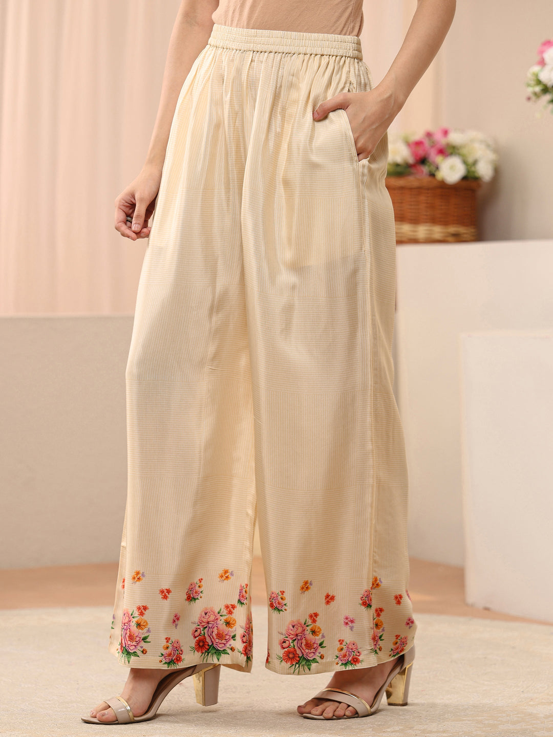 Beige Floral Printed Muslin Co-Ord Set 