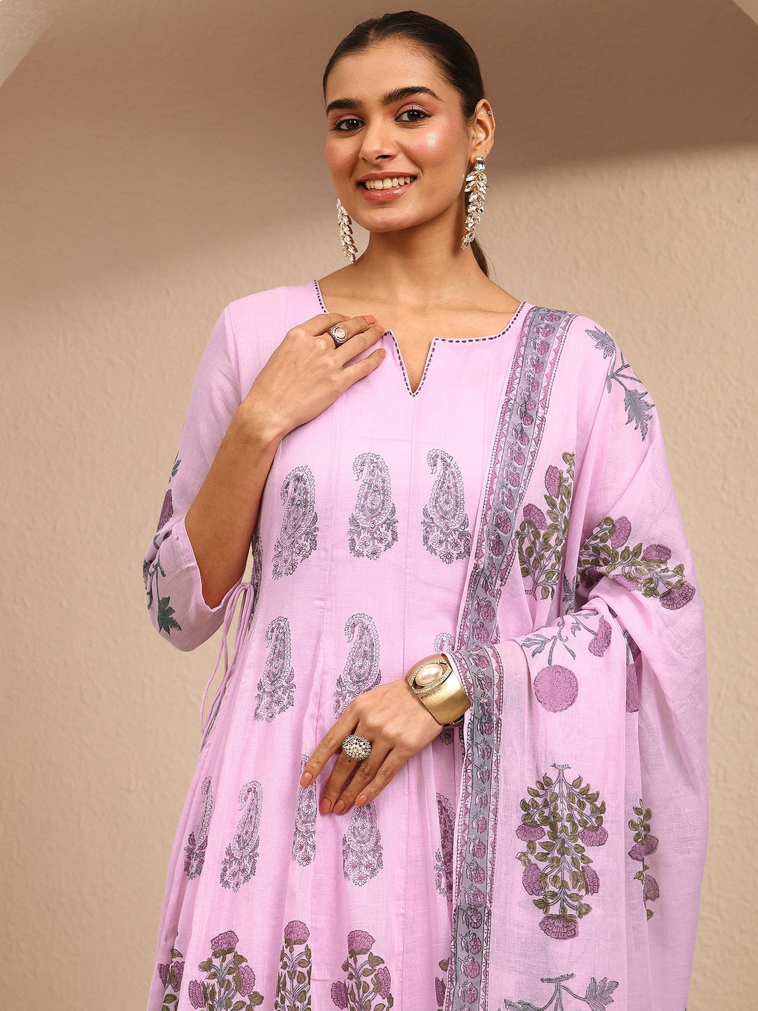  Lavender Printed Cotton Straight Suit Set With Dupatta 