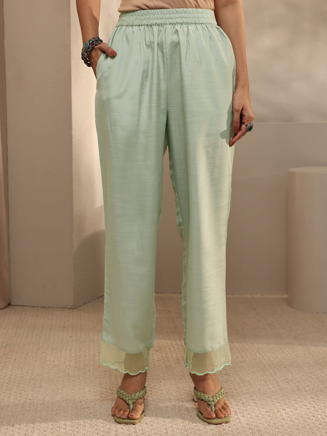 Green Embroidered Organza Kurta Set 