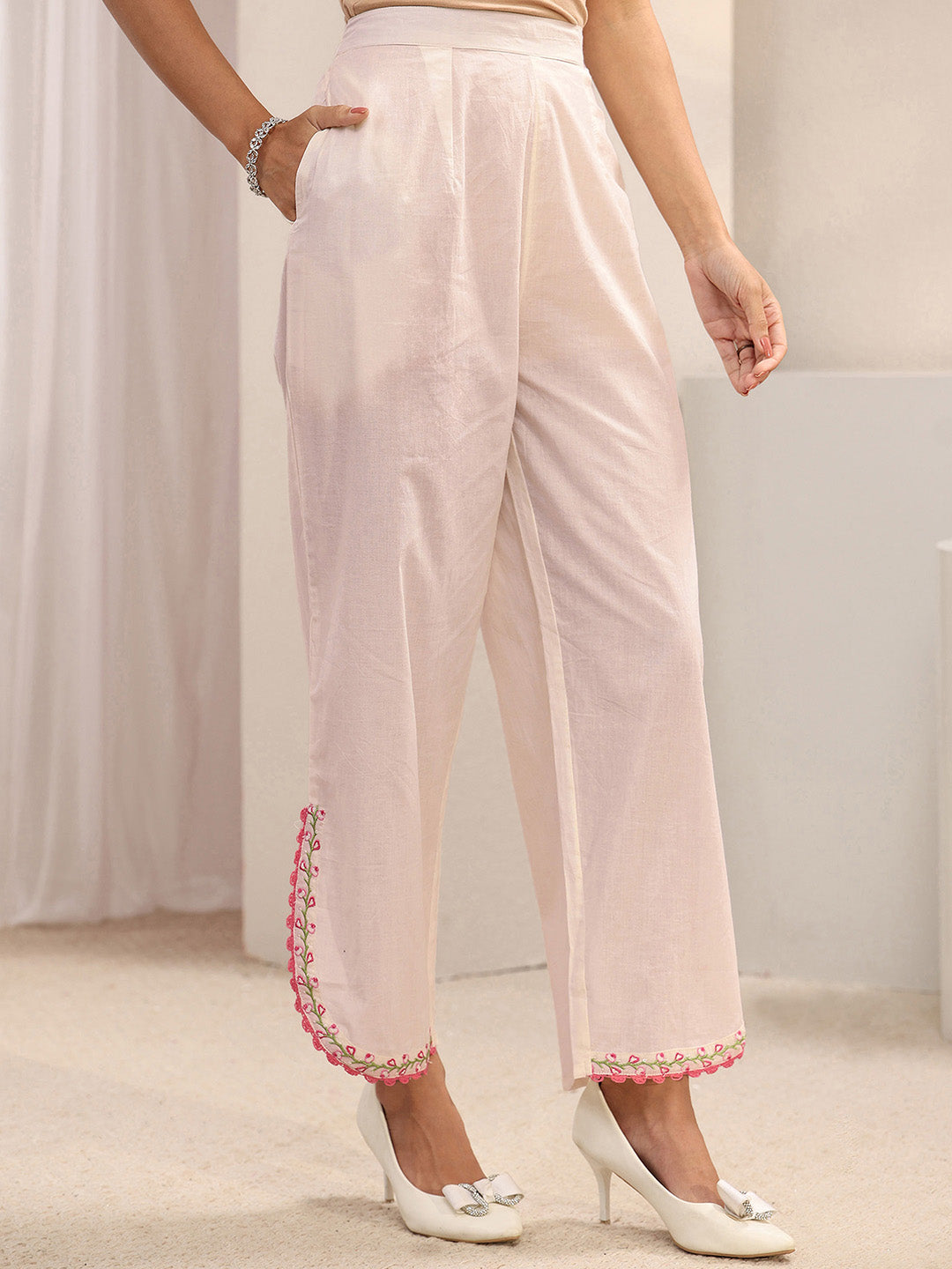  Off White Floral Embroidered Cotton Blend A-Line Suit Set With Dupatta 