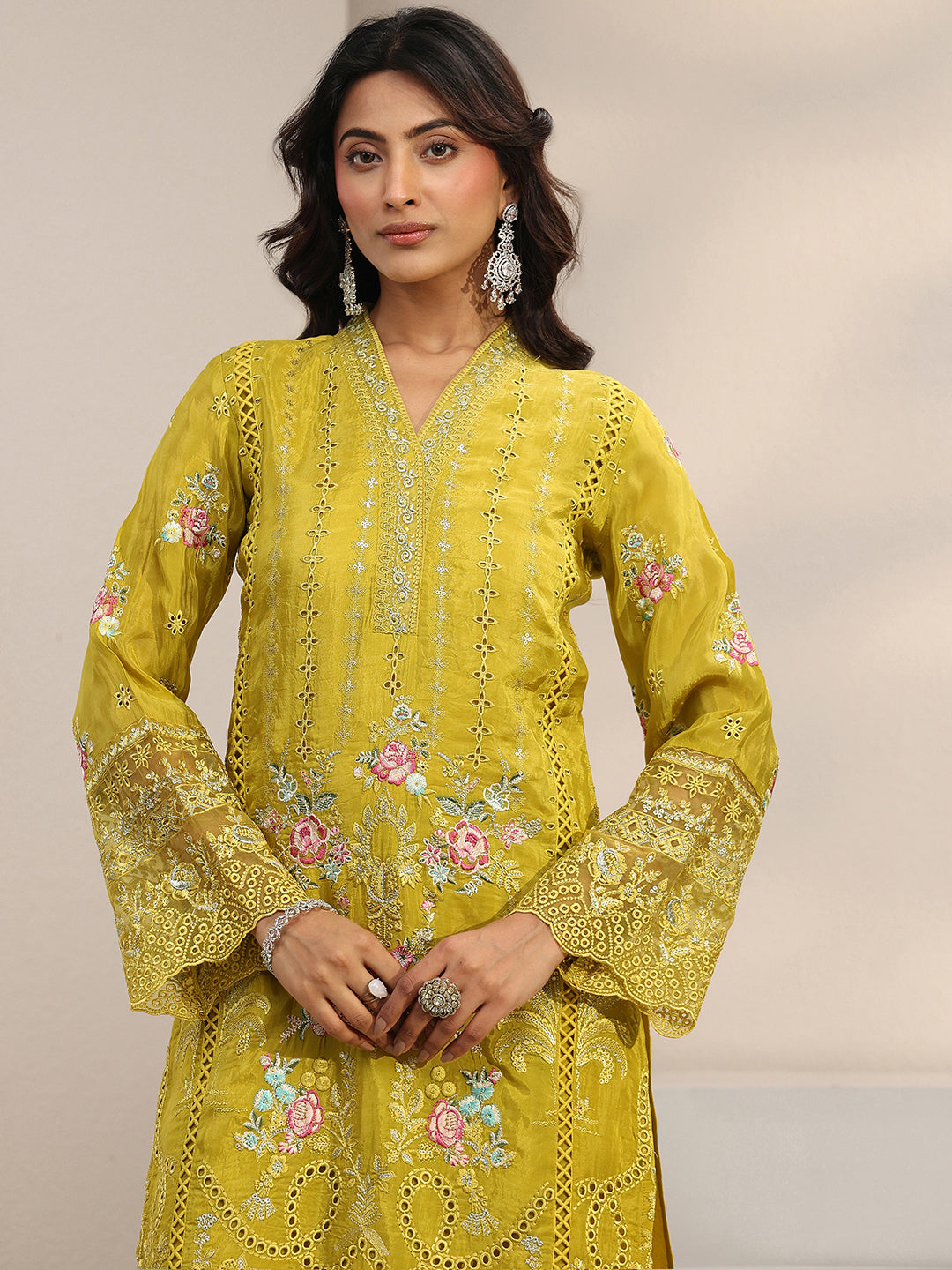  Green Floral Embroidered Silk Blend Straight Suit Set With Dupatta 