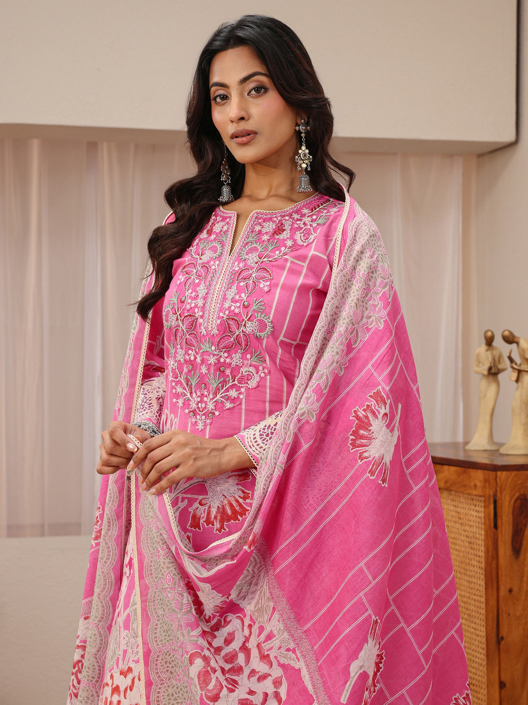  Pink Floral Printed Cotton Straight Suit Set 