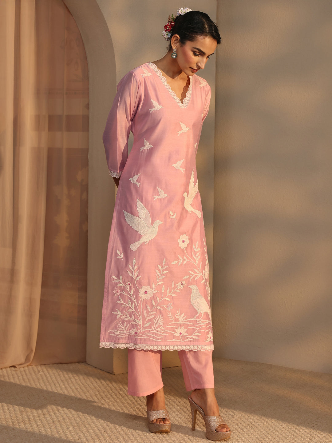  Libas Art Pink Embroidered Silk Blend Straight Suit Set With Dupatta 