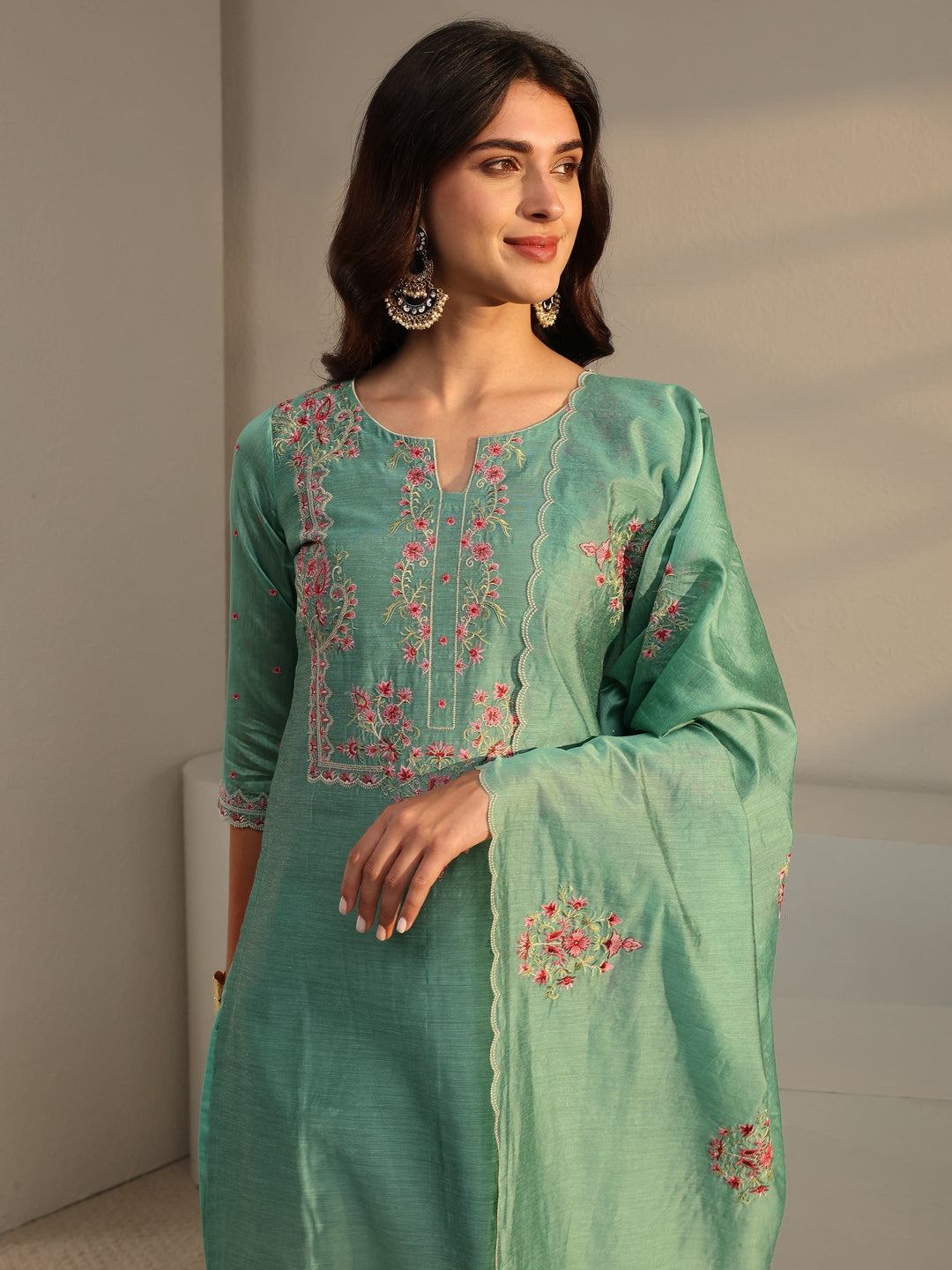  Libas Art Green Embroidered Silk Blend Straight Suit Set With Dupatta 
