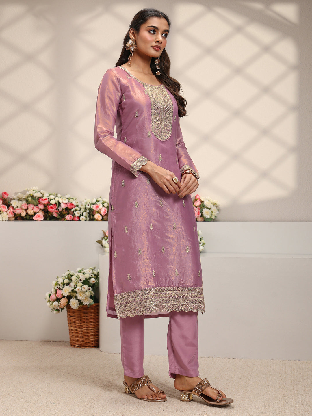  Mauve Embellished Organza Straight Suit Set With Dupatta 
