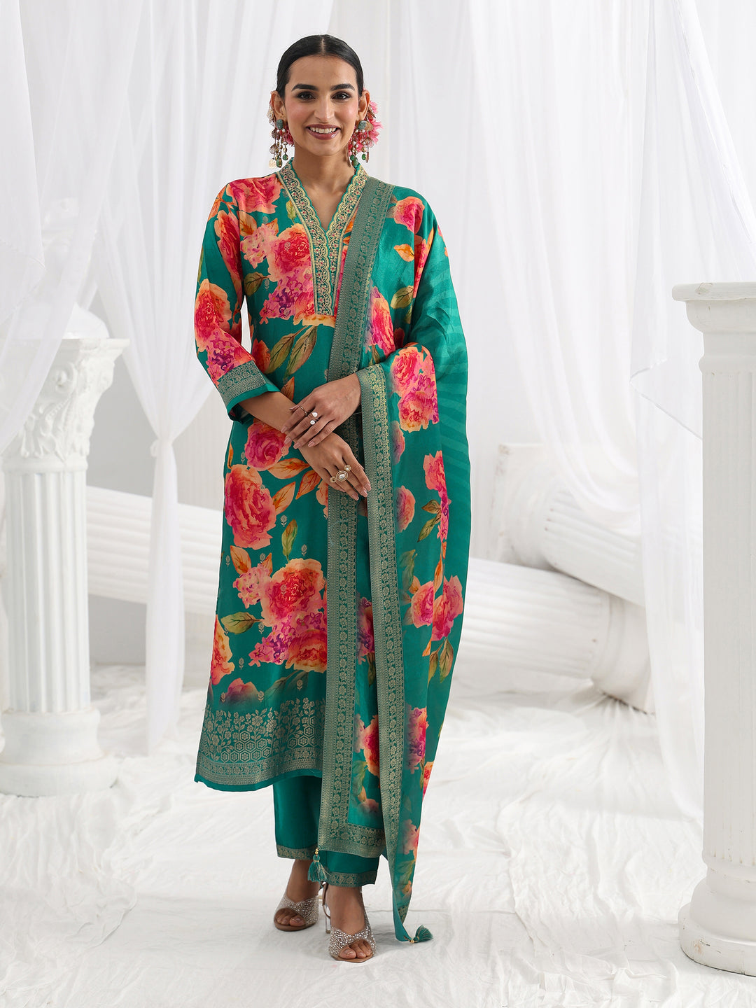  Green Printed Silk Blend Straight Suit Set With Dupatta 