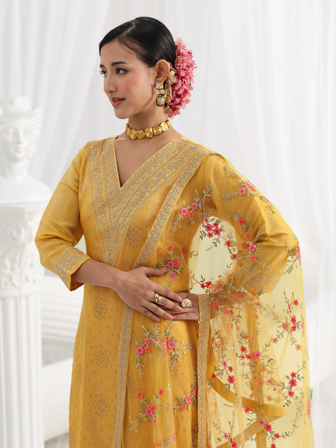 Yellow Embroidered Silk Blend Straight Suit Set With Dupatta 