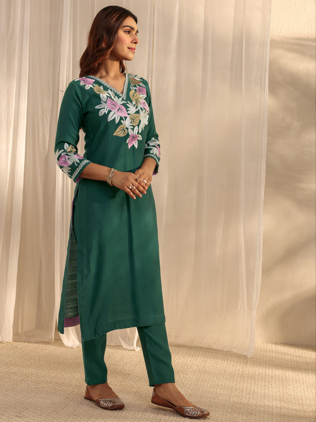  Green Floral Embroidered Silk Blend Straight Suit Set With Dupatta 