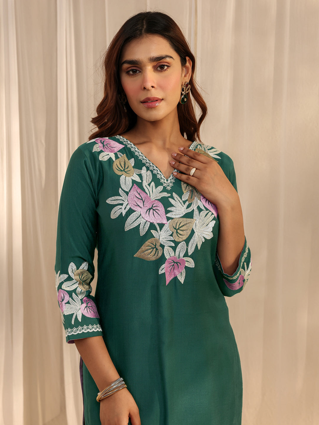  Green Floral Embroidered Silk Blend Straight Suit Set With Dupatta 