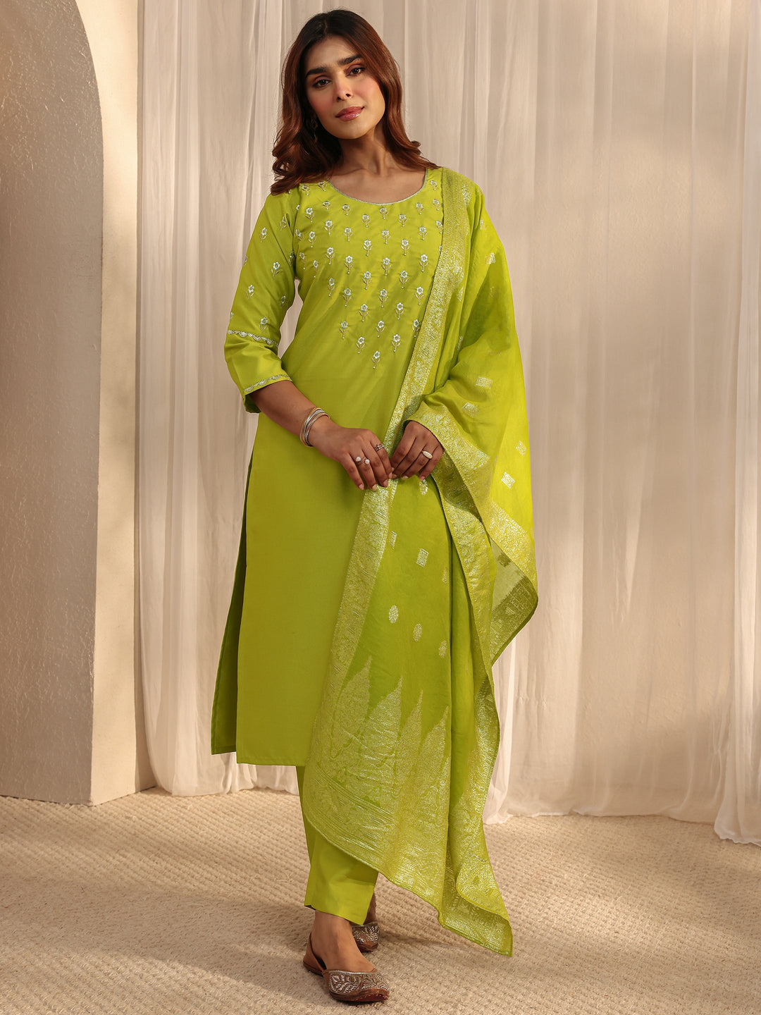  Green Floral Embroidered Silk Blend Straight Suit Set With Dupatta 