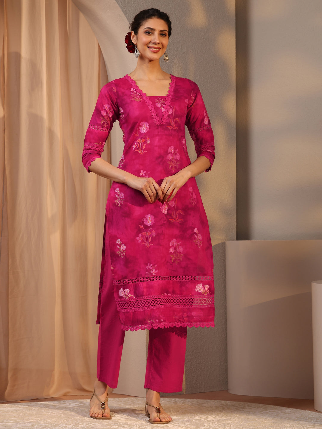  Pink Floral Printed Cotton Straight Kurta Set 