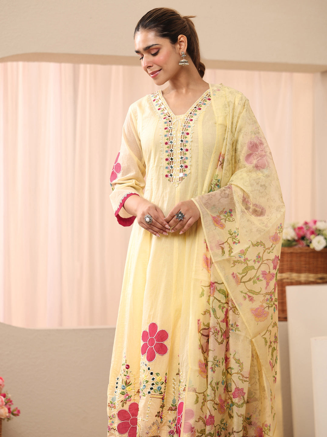  Ivory Floral Embroidered Silk Blend A-Line Suit Set 