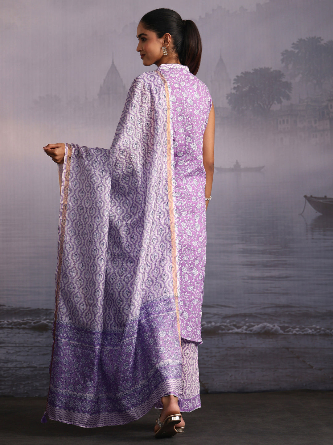  Libas Lavender Floral Printed Sleeveless Cotton Palazzo Suit Set 