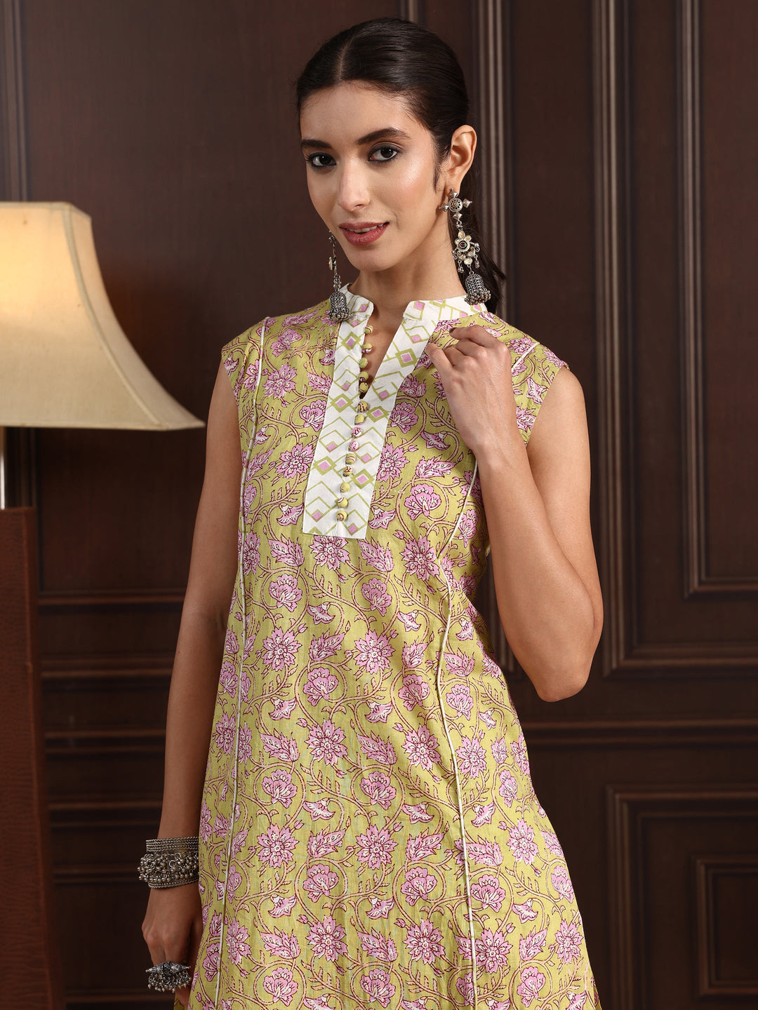  Libas Green Floral Printed Sleeveless Cotton Palazzo Suit Set 