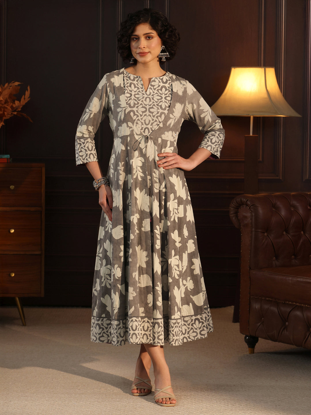  Libas Grey Floral Printed Cotton Straight Kurta with Long Shrug 