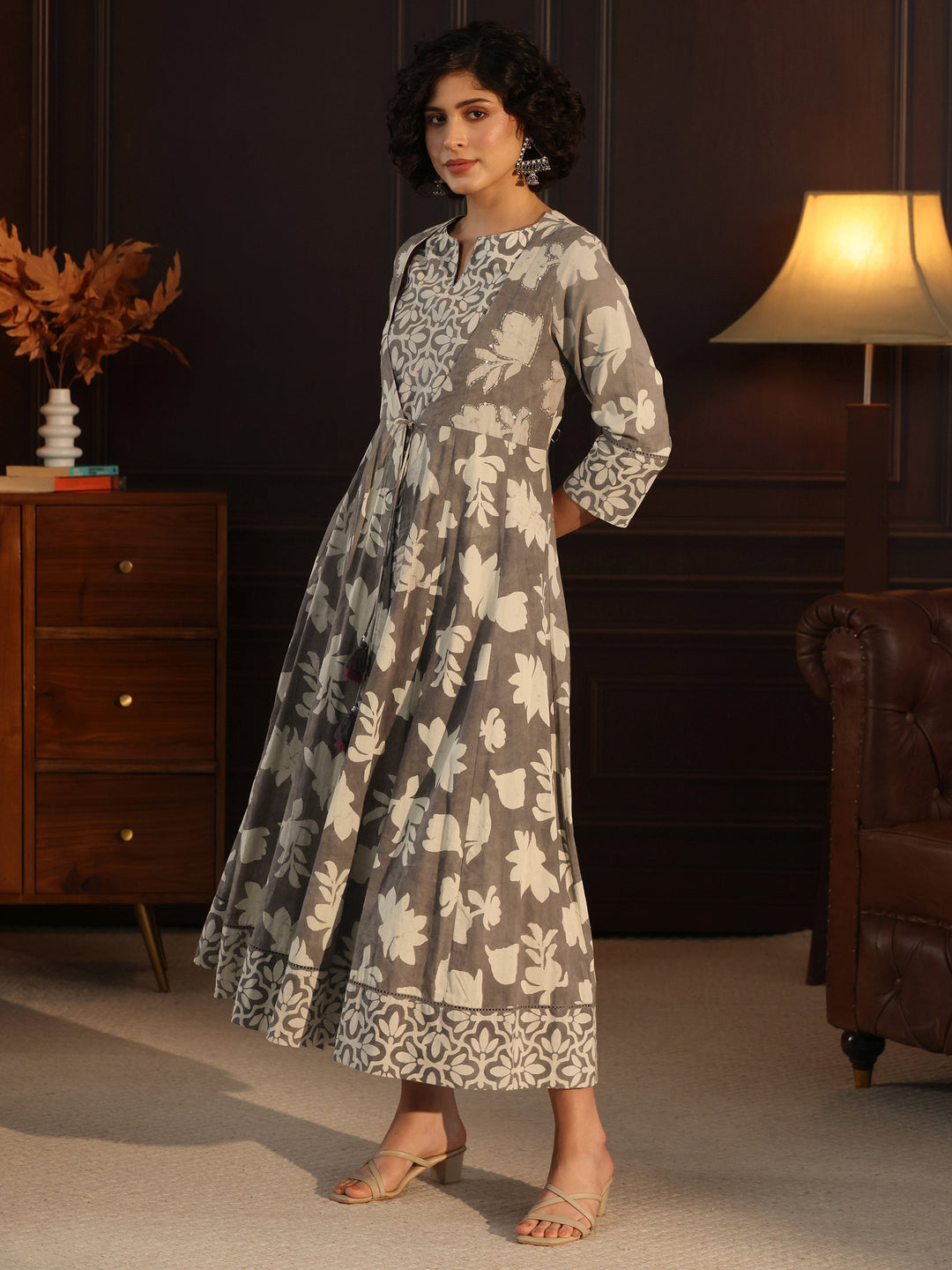  Libas Grey Floral Printed Cotton Straight Kurta with Long Shrug 