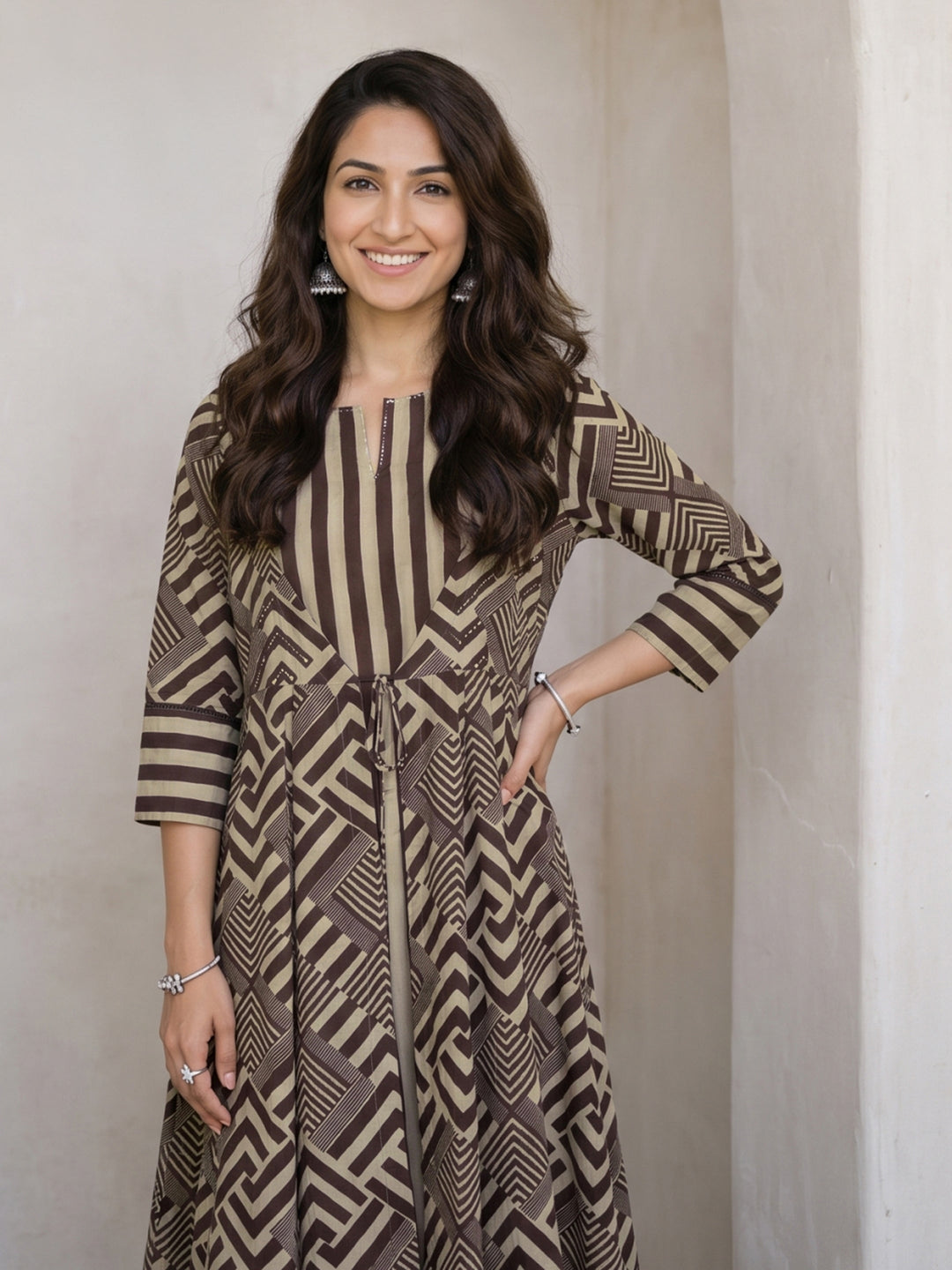  Libas Grey Geometric Printed Cotton Straight Kurta with Long Shrug 