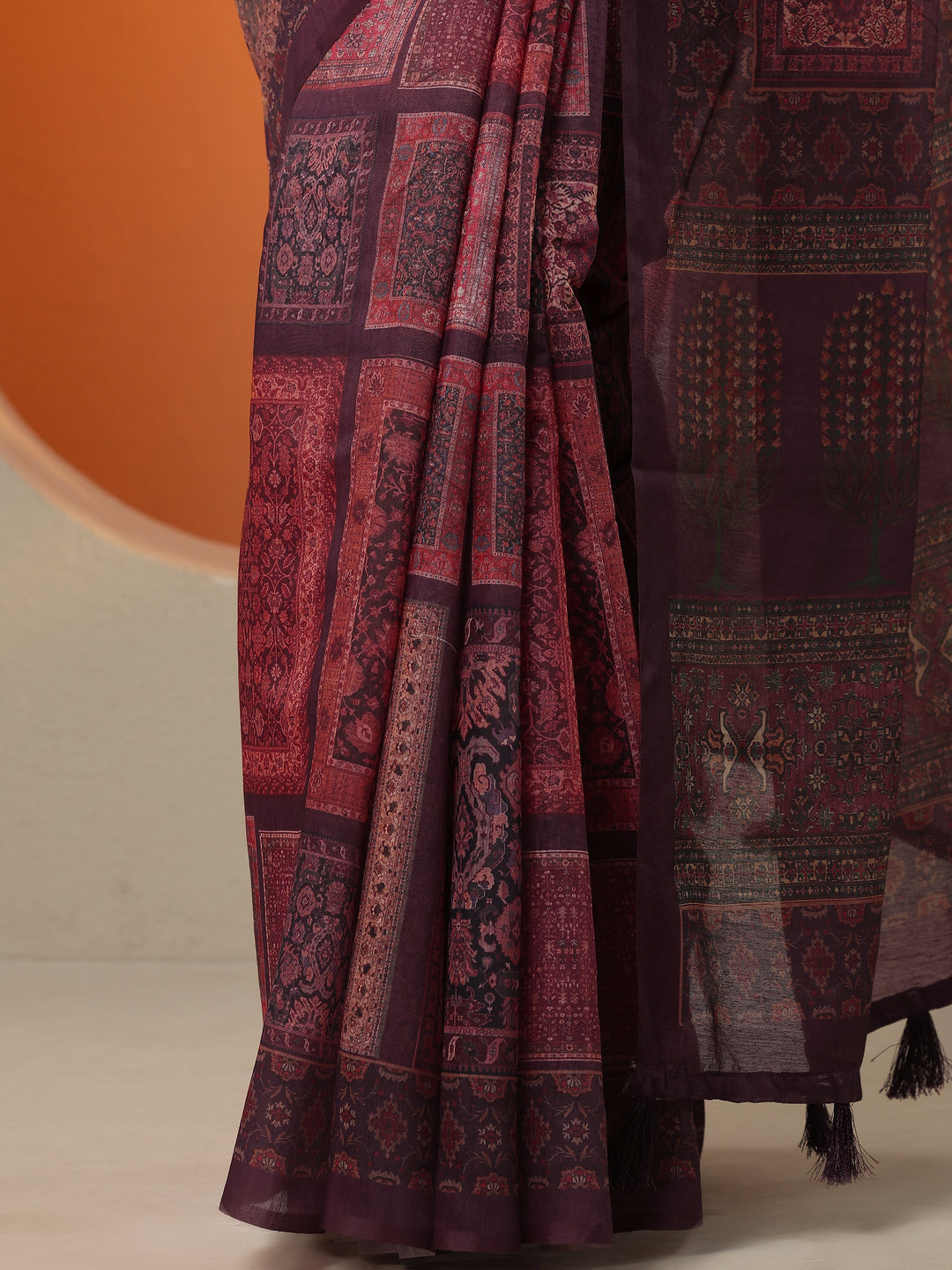  Burgundy Printed Silk Blend Saree With Unstitched Blouse Picece 