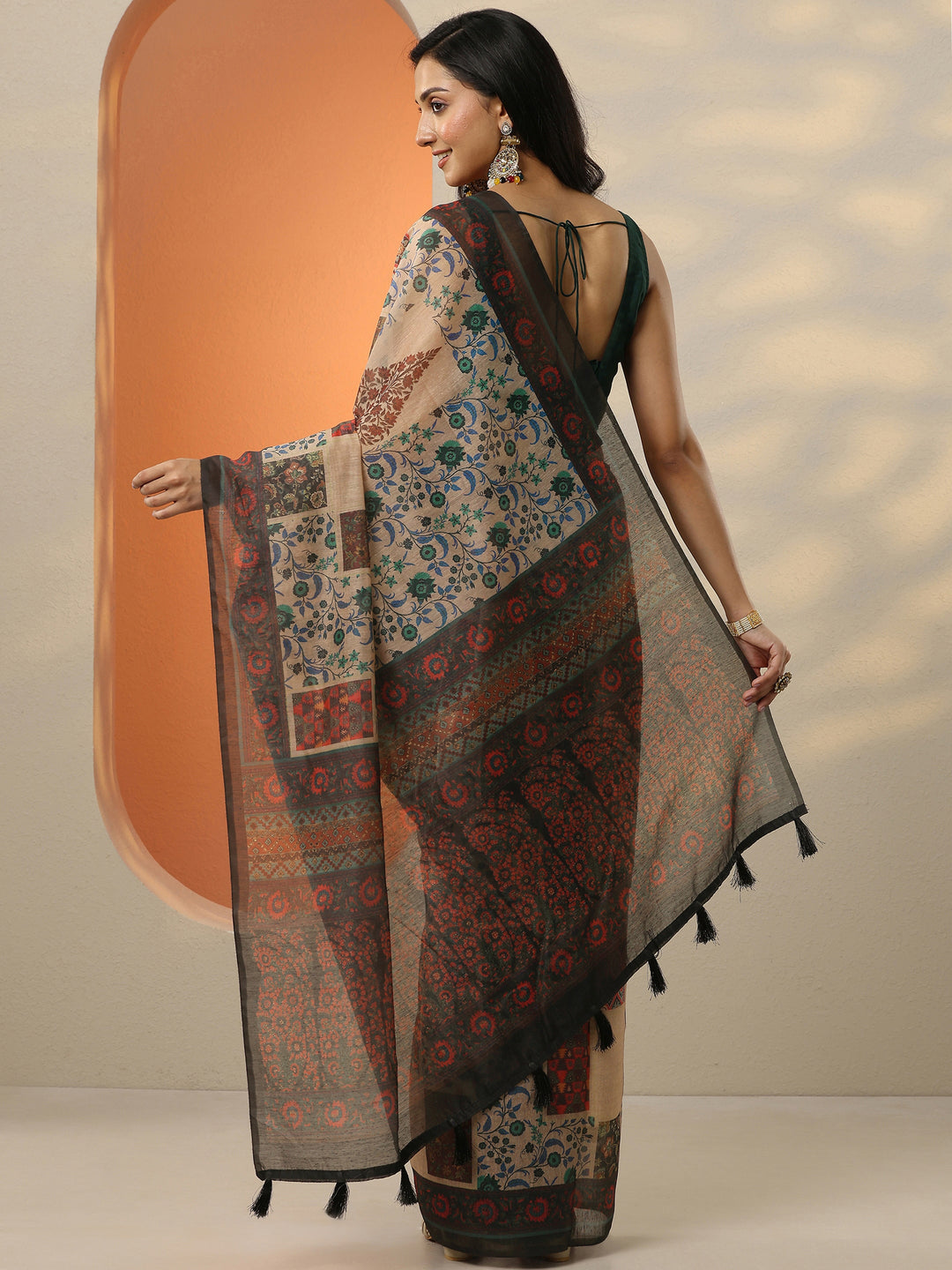 Beige Printed Silk Blend Saree With Unstitched Blouse Piece 
