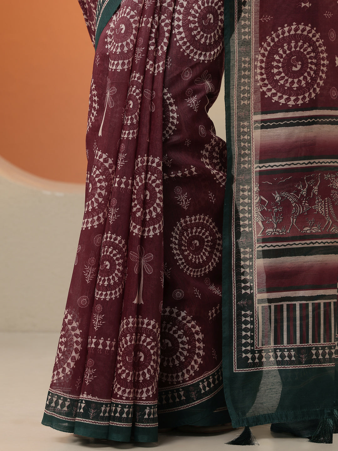  Maroon Printed Silk Blend Saree With Unstitched Blouse Piece 