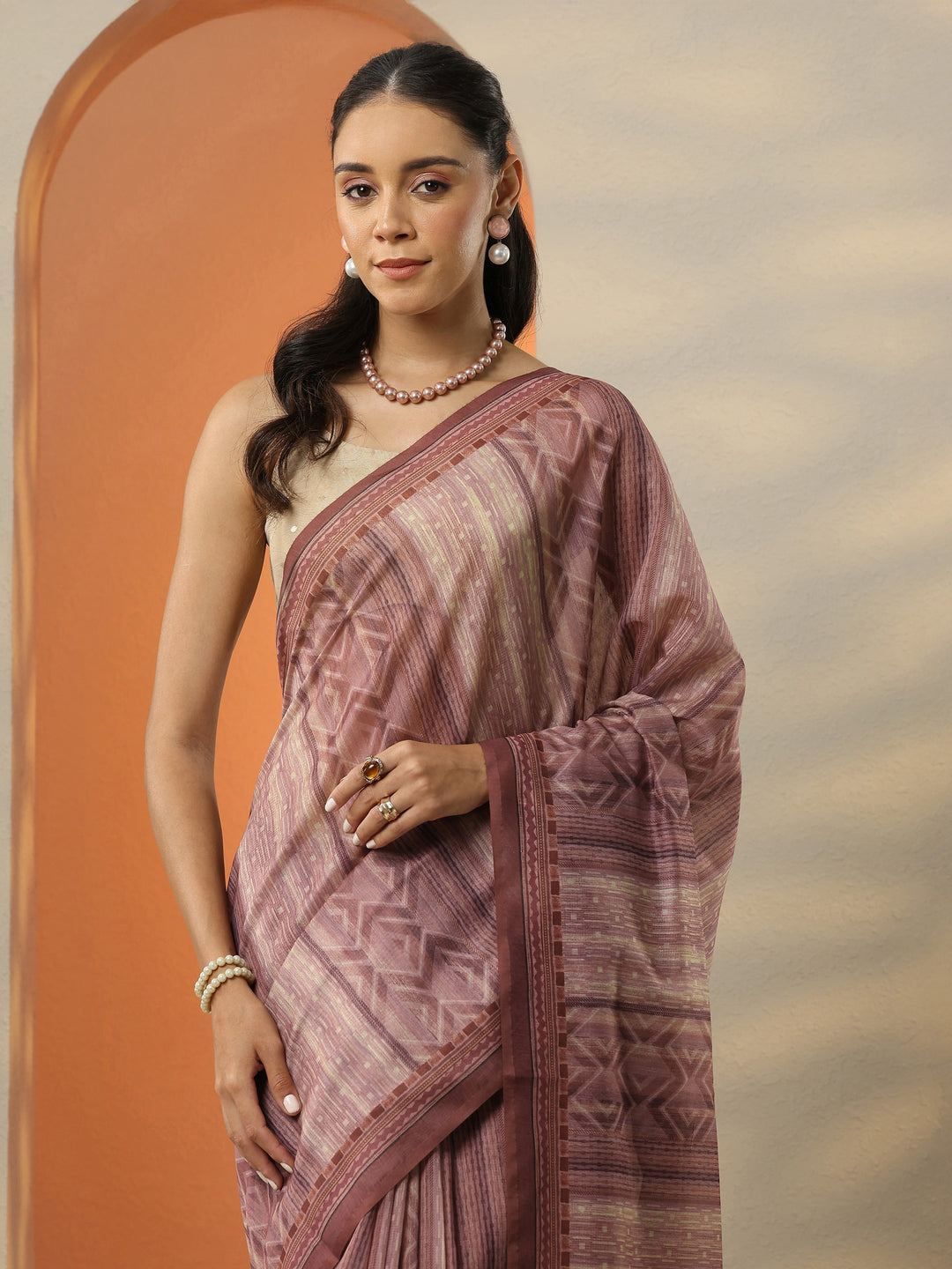 Peach Printed Silk Blend Saree With Unstitched Blouse Picece 