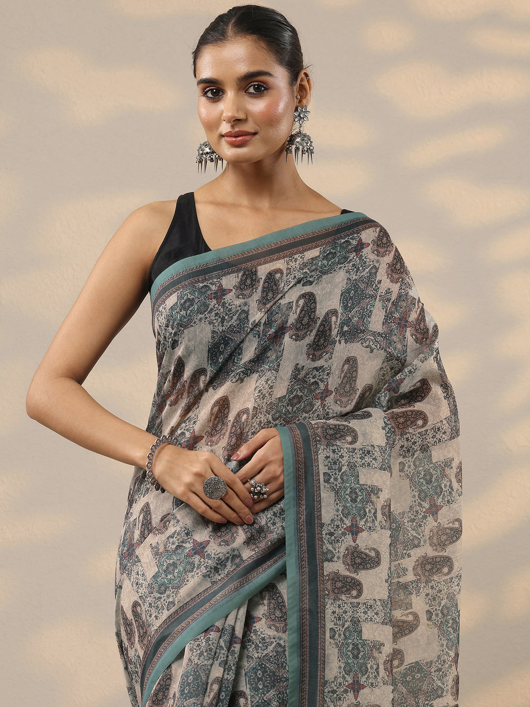  Green Printed Silk Blend Saree With Unstitched Blouse Piece 