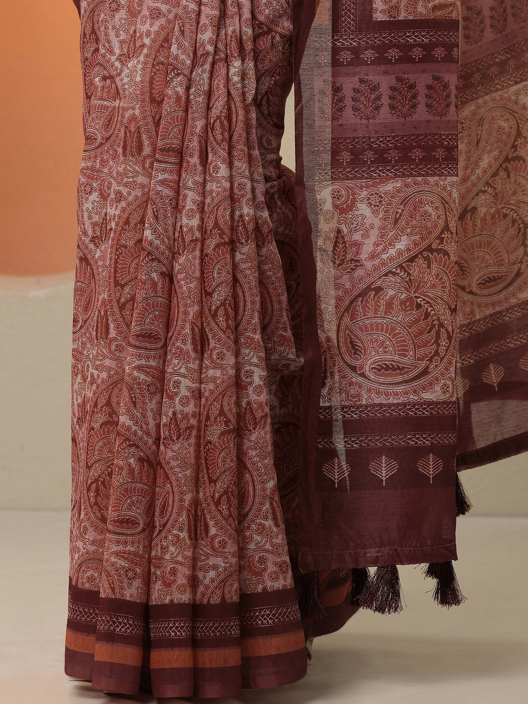  Red Printed Silk Blend Saree With Unstitched Blouse Piece 