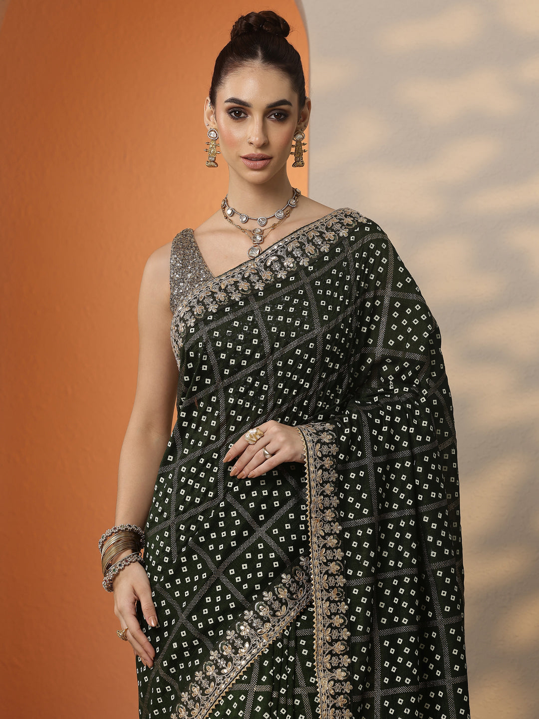  Green Bandhani Printed Silk Blend Saree With Unstitched Blouse Piece 